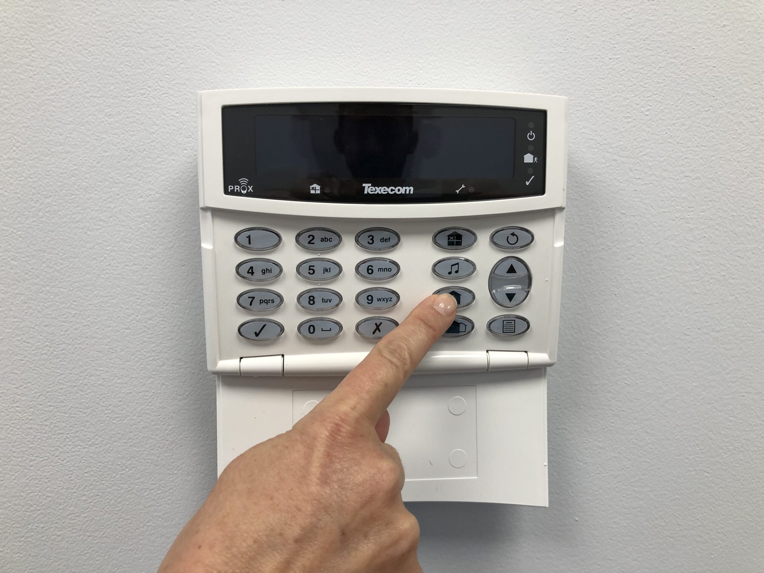 Ecl-ips: Expanding its services to include intruder alarm systems